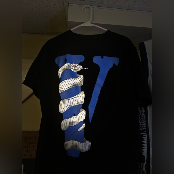 Vlone shirt - Picture 2 of 3